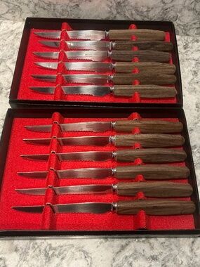 2 Vintage Boxes Hoffritz set of 6 wooden handle serrated steak knives 12 total